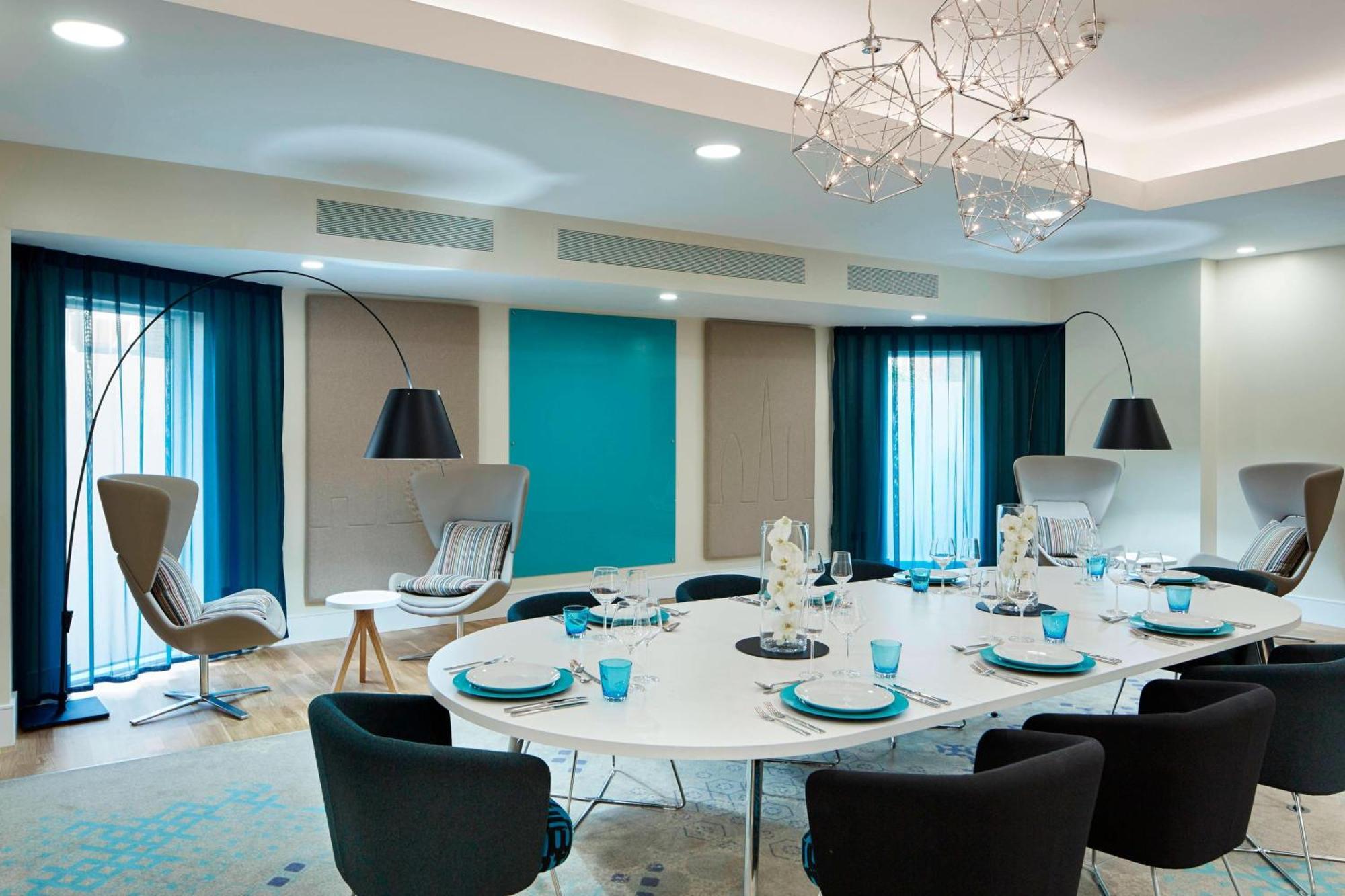London Marriott Hotel Kensington Ngoại thất bức ảnh